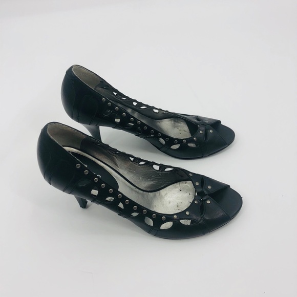 ✨Guess Afraid Peep Toe Cutout Embellished Heels - Picture 4 of 11